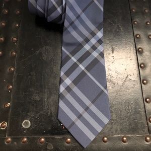 Burberry tie